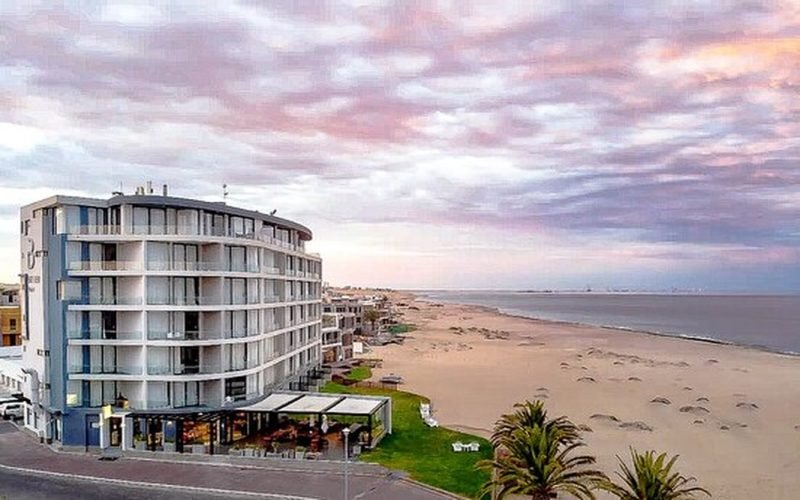 bay-view-resort-namibia_1066x666