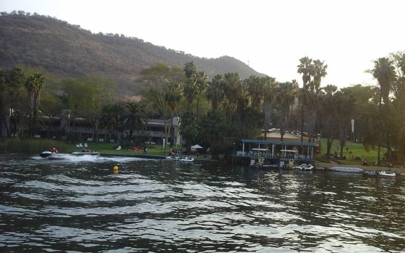 cabanas-sun-city_1066x666